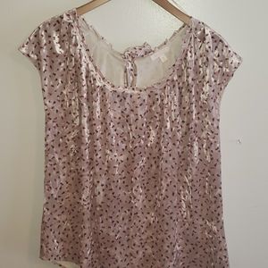 LC Scalloped neck blouse floral/strawberries print